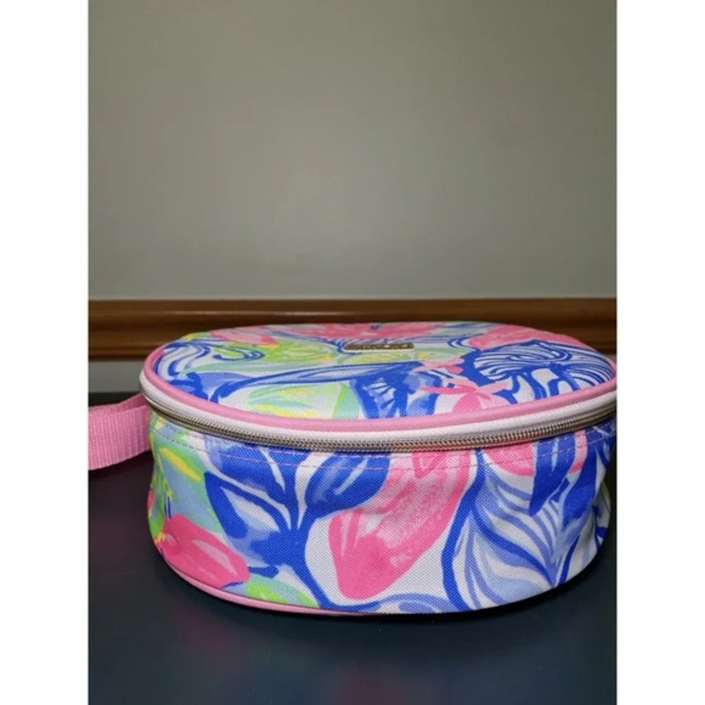 Lilly Pulitzer Havana Picnic Cooler‎ Bag Forks, Knives & Wine Glasses